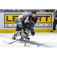 Vancouver Giants right wing Jared Dmytriw (right) vs. the Seattle Thunderbirds