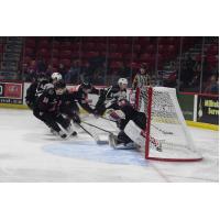 Vancouver Giants test the Moose Jaw Warriors defense