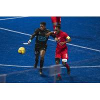 St. Louis Ambush battle the Kansas City Comets