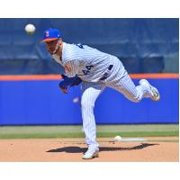 Syracuse Mets' Joey Lucchesi in action