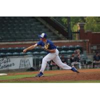 Evansville Otters' Zach Smith on the mound