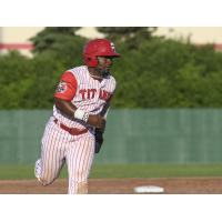 Ottawa Titans' Jackie Urbaez in action