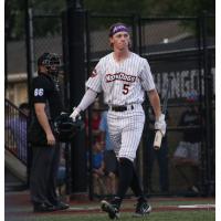 Mankato MoonDogs outfielder Ty Rumsey