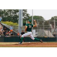 Sanford Mainers' Seamus Barrett on the mound