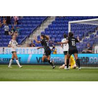 NJ/NY Gotham versus Portland Thorns