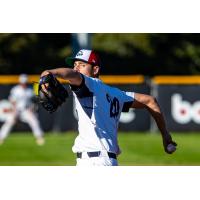 Victoria HarbourCats' Jed Decooman