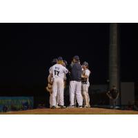 Fond du Lac Dock Spiders meeting on the mound