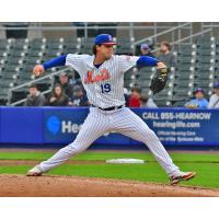 New York Mets' Mike Vasil on the mound