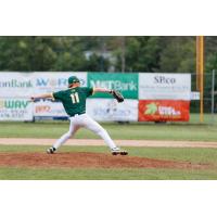 Sanford Mainers' Colton Trisch on the mound