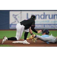 Pensacola Blue Wahoos battle the Montgomery Biscuits