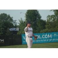 Drew Prosek of the Fond du Lac Dock Spiders