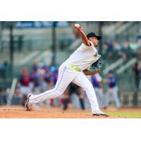 Columbia Fireflies pitcher Mauricio Veliz