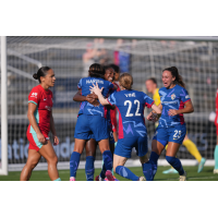 North Carolina Courage celebrate midfielder Brianna Pinto's winner