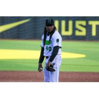 Ben Madsion pitching with the Eugene Emeralds