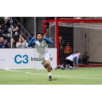 San Diego Sockers Luiz Morales celebrates his game-winning goal