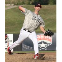 Sean Rackoski with the Sioux City Explorers